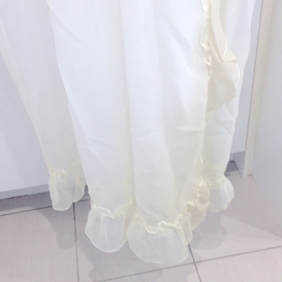 2 Panels White Sheer Curtains 58” Wide x 60” Long - Picture 7 of 10